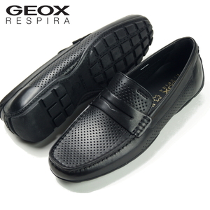 【新品】定価2.5万 GEOX ジオックス MONER《イタリア発 呼吸する靴》上質レザー 高級モカシン ドライビング シューズ スリッポン 黒 26.5