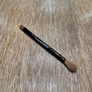 BOBBI BROWN　ボビイブラウン　Concealer Blending/Blender　コンシーラーブレンディングブラシ　アイブレンダーブラシ