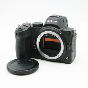 美品 Nikon ニコン ｚ５ ボディ ミラーレスカメラの画像1