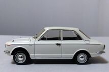 ★トヨタ　カローラ　1966　　　　　1/43ノレブ★_画像2