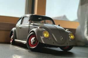 タミヤ　1/24 1966 modelフォルクスワーゲン　1300 ビートル US風カスタム完成品　プラモデル　車　バンパーレス