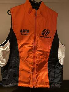 ARTA スタッフ　ウェア　ベスト