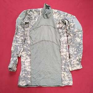 NOS US Army Small Turtleneck Type 1 Combat ACU Digital FRAC Top Shirt (csa-DEC10 海外 即決