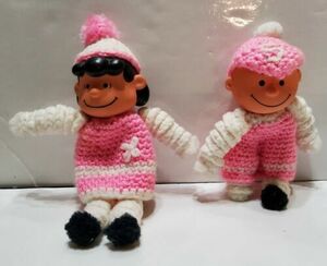 4.5" Charlie Brown Lucy 1965 Mattel Peanuts Crocheted Dolls Rubber Faces 海外 即決