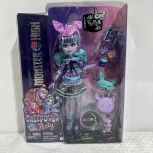 2022 Monster High Twyla Boogeyman Creepover Party Doll TOY NEW WITH DUSTIN PET 海外 即決