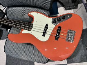 Fender Made in Japan Traditional 60s Jazz Bass (Fiesta Red) 2023年製 【新品同様】