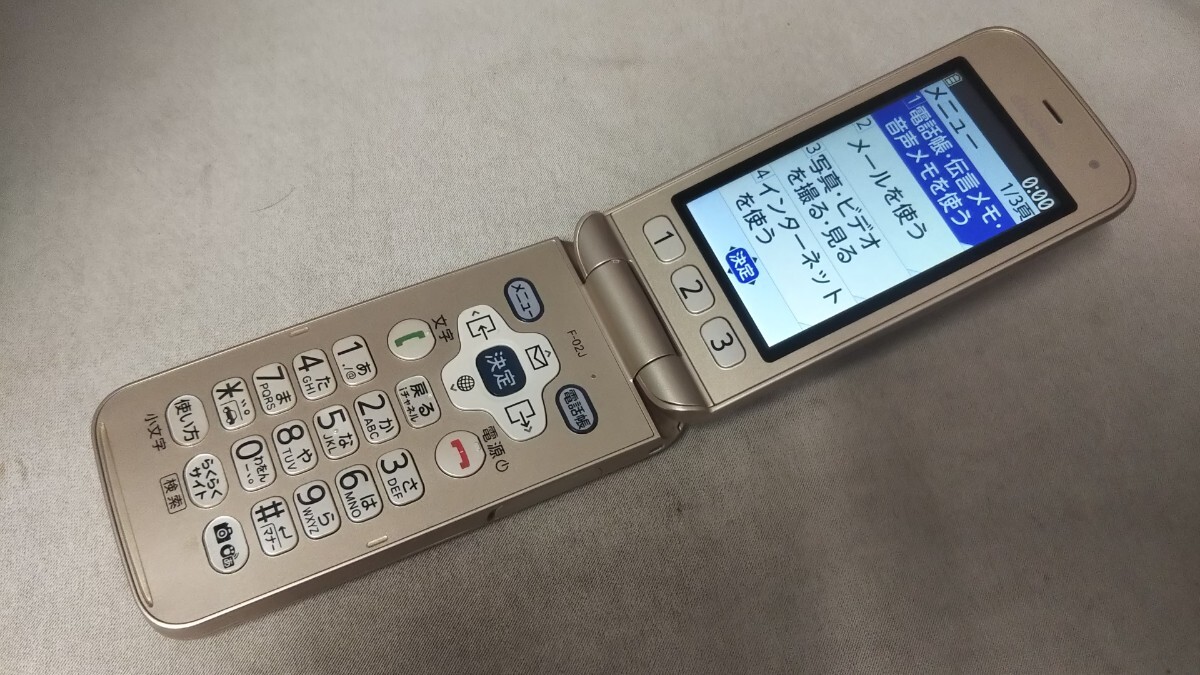 2024年最新】Yahoo!オークション -らくらくホン f02j(富士通)の中古品 