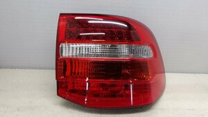 中古 ポルシェ カイエン GTS 9PAM4801GA 純正 右テールランプ テールライト HELLA 2155 (棚773-208)