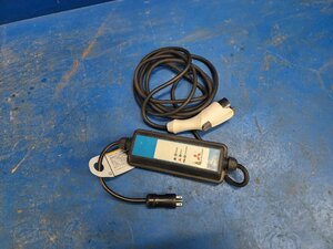 中古 三菱 アウトランダーPHEV GG2W 純正 200V 15A 充電ケーブル 9482A122 (棚2208-301)