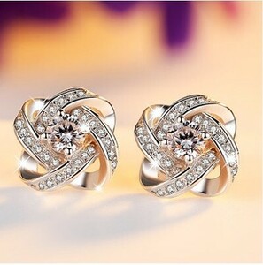 [ free shipping / limitated production ] stamp / brilliant gorgeous flower earrings C*B