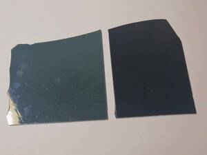  「ステンドグラス材料　興和商事　透明薄緑・紫系　2枚組」3㎜厚　端材整理品