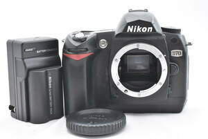★シャッター数　6118回★ Nikon ニコン D70 デジタル一眼カメラボディ (t6962)