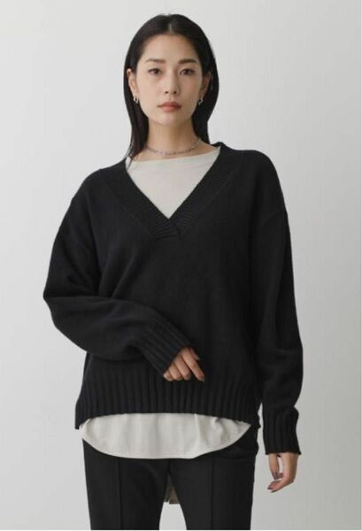 アズール　moussy Vネックニットトップス　ブラック　EMODA スライ ニット セーター 23区 無地　UNIQLO GU