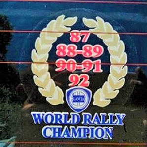 ランチア 1987～1992 ワールドラリーチャンピオン記念 リアウィンドーステッカー 透明 内貼り ランチア デルタ HF インテグラーレの画像2