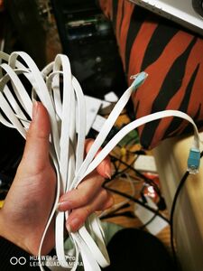 約4m cat5e LANケーブル 未確認