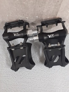 BP0325-10　トゥークリップ付きフラットペダル　純正　VPoneヴィピーワン