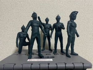 アルティメットルミナス　ウルトラ五兄弟ブロンズ像