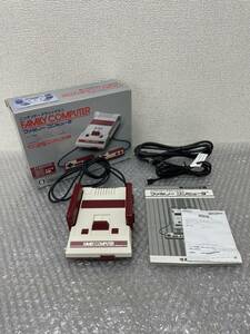 美品☆/Nintendo/任天堂/ニンテンドークラシックミニ/ファミリーコンピュータ/ファミコン/FC/本体/ソフト内蔵/CLV-101/0325c