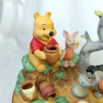 ☆希少 ディズニー くまのプーさん Winnie the Pooh 陶器 オルゴール サンキョー ☆ プー＆フレンズ ピグレット/イーヨ/ティガー Disney_画像4