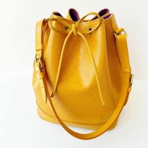 ◆ ルイ ヴィトン LOUIS VUITTON エピ ノエ ショルダーバッグ M44009 タッシリ イエロー 巾着 レディース 肩掛け かばん_画像1