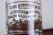 【送料無料】美品 ■ LEVI’S リーバイス WHISKEY ウィスキーグラス タンブラー ロックグラス ブラウンドプリント _画像3