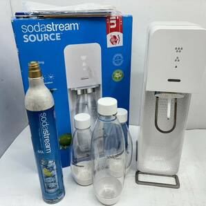 送料無料h57983 sodastream source ソーダストリーム SSM1062 炭酸水 スパークリング 箱付 ホワイト ボトル ガス付きの画像1