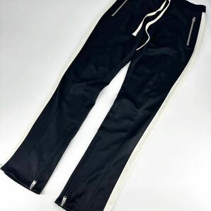 希少/美品/FEAR OF GOD /Stripe Track Pants /L/ストライプ トラックパンツ/フィアオブゴッド fog essentials エッセンシャルズの画像1