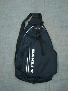  new goods OAKLEY( Oacley ) COMMUTER HELMET UTILUTY BAG BLACKOUT 02E