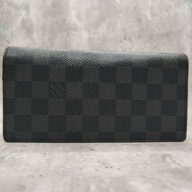 極美品●LOUIS VUITTON ルイヴィトン メンズ ダミエ グラフィット ブラザ 二つ折り 長財布 小銭入れ有り PVC 黒 ブラック ノワール N62665_画像2