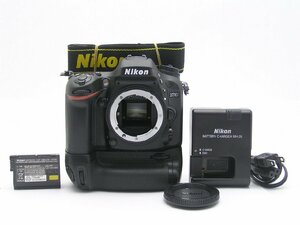 ★ハローカメラ★9814 Nikon D7100 MB-D15付 Body 2410万画素 【 付属品あり】動作品 現状 1円スタート 即決有り