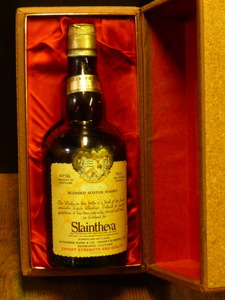 特級「Slaintheva」 ”スランシーバ” 木箱（コルク箱）入り 1980年代のボトルか 750ml 43度 贈答用ボトル K4416 従価　Slaintheva-0130-A
