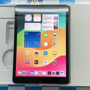 iPad 第9世代 64GB Wi-Fiモデル バッテリー96% 美品[127978]