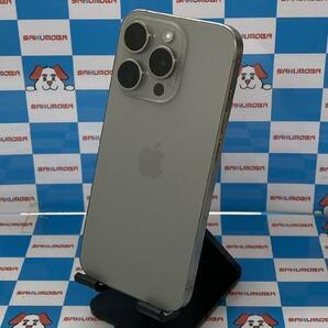 iPhone15 pro 256GB Apple版SIMフリー バッテリー100% 新品同様[129263]の画像2