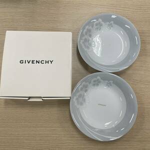 ＃11901【ファン必見】GIVENCHY　ジバンシー　食器　皿　約22㎝　保管品