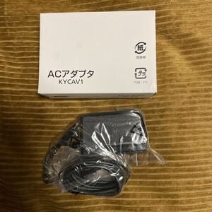 新品未使用！ ソフトバンク純正品 USBタイプC ACアダプタ 型番 KYCAV1 京セラ スマートフォン DIGNO 