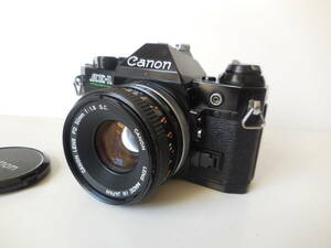 CANON AE-1 PROGRAM黒(シャッター鳴き無し）　単焦点レンズ付き