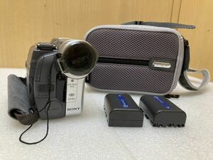 YK6299 SONY デジタルビデオカメラ DCR-TRV33 MiniDV 通電確認済　現状品　0831