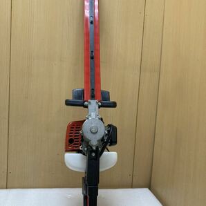 HY0430 Hedge Trimmer エンジンヘッジトリマー 混合 バリカン 剪定 刈払機 HT230 動作保証 現状品 0320の画像4