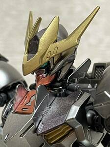 HGガンダムバルバトスルプスレクス アイアンブラッドコーティング 塗装済完成品