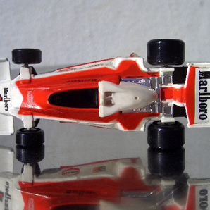 ■70s TOMICA F1 Marlboro McLaren M26 マルボロ マクラレーン FORD DFV 究極 ウイングカー フォード・コスワース ラウダ×ハント 入手困難の画像7