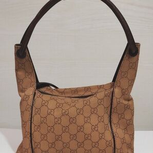 GUCCI GG柄 ショルダーバッグ
