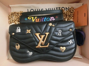 * новый товар не использовался 2019 год новый продукт Louis Vuitton новый wave цепь сумка MM * M52913*