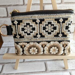 インド刺繍リボンを使ったミニポーチ　カラビナ付き