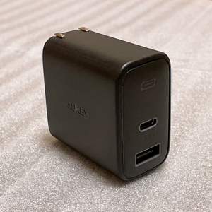 AUKEY 32W USB-C&A 2ポート充電器 PA-F3S