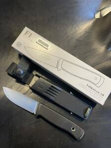 FALLKNIVEN　F1z ファルクニーベン　廃盤品　ブッシュクラフト　サバイバルナイフ ハンティング　キャンプ