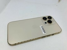 ★送料無料★ジャンク★docomo★iPhone13 Pro 256GB★ゴールド★6126002232★SYS★03/14_画像8