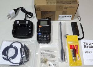 QUANSHENG☆広帯域受信機【UV-5R Plus】●18-1300MHz◎別売品のUSBコード/SMAショートアンテナ/SMA⇒BNC変換プラグ等付属●送料520円