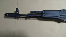 【新品同様】KSC AK74M ERG 電動ガン 新品スペアマガジン2本付属_画像3