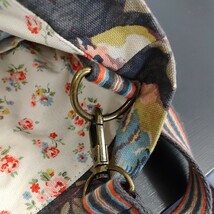 【805 】 キャスキッドソン Cath Kidston ショルダーバッグ 斜めがけショルダー　野鳥柄　キャンバス_画像7