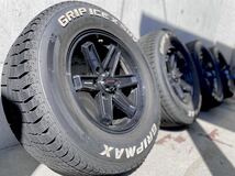 (ほぼ新品+送料無料一度きり出品)スタッドレス GRIPMAX GRIP ICE X SUV 265/65R17 ランドクルーザー プラド ハイラックス 室内保管 バリ山 _画像2